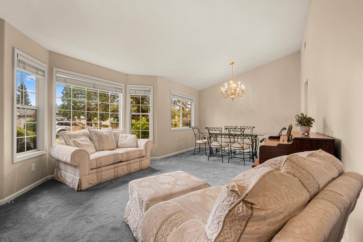 2628 Royal Park Drive