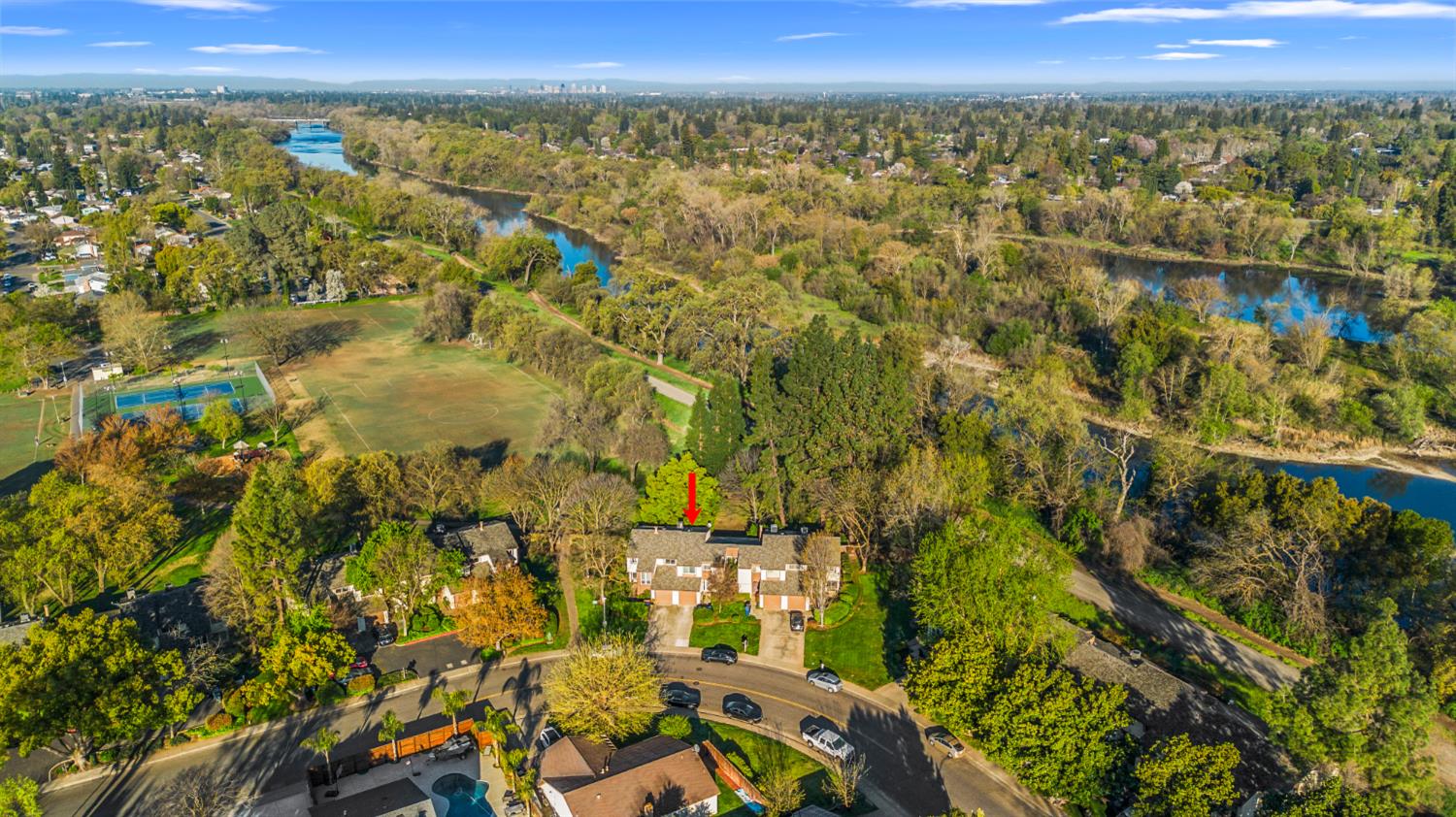 2604 Rio Bravo Circle