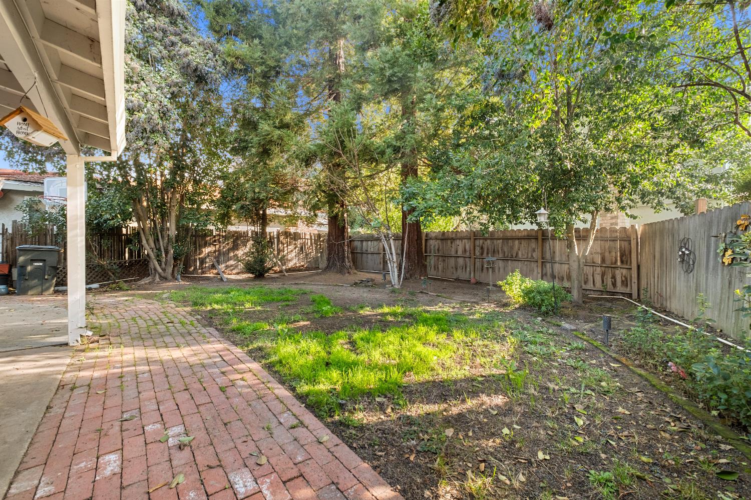 6823 Greenhaven Drive