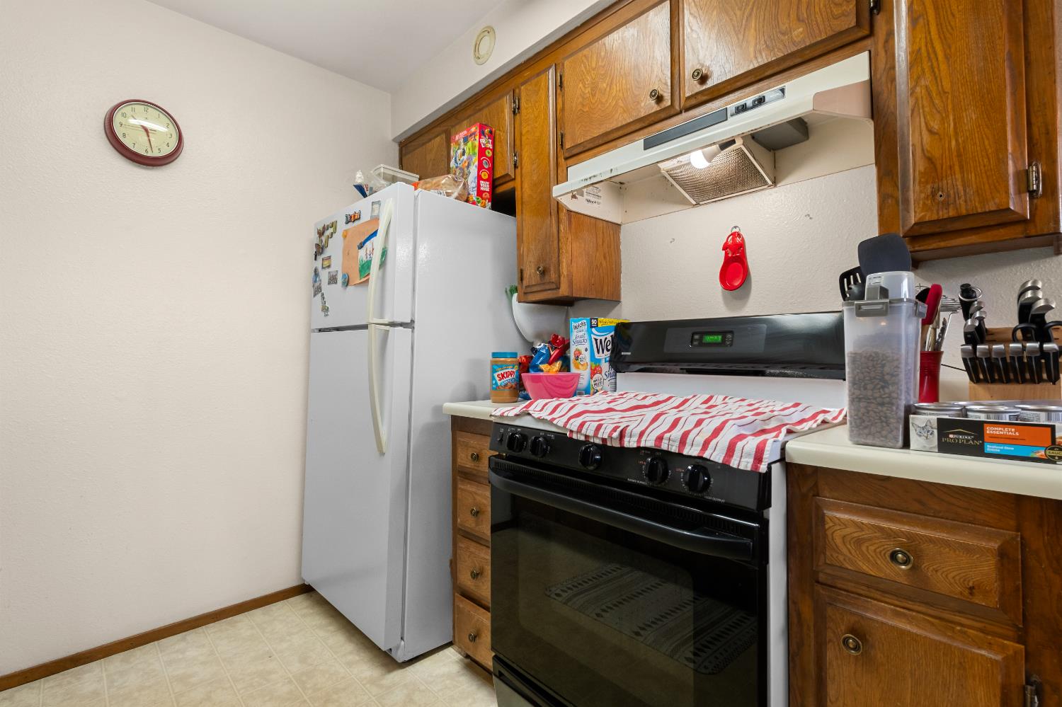 6823 Greenhaven Drive