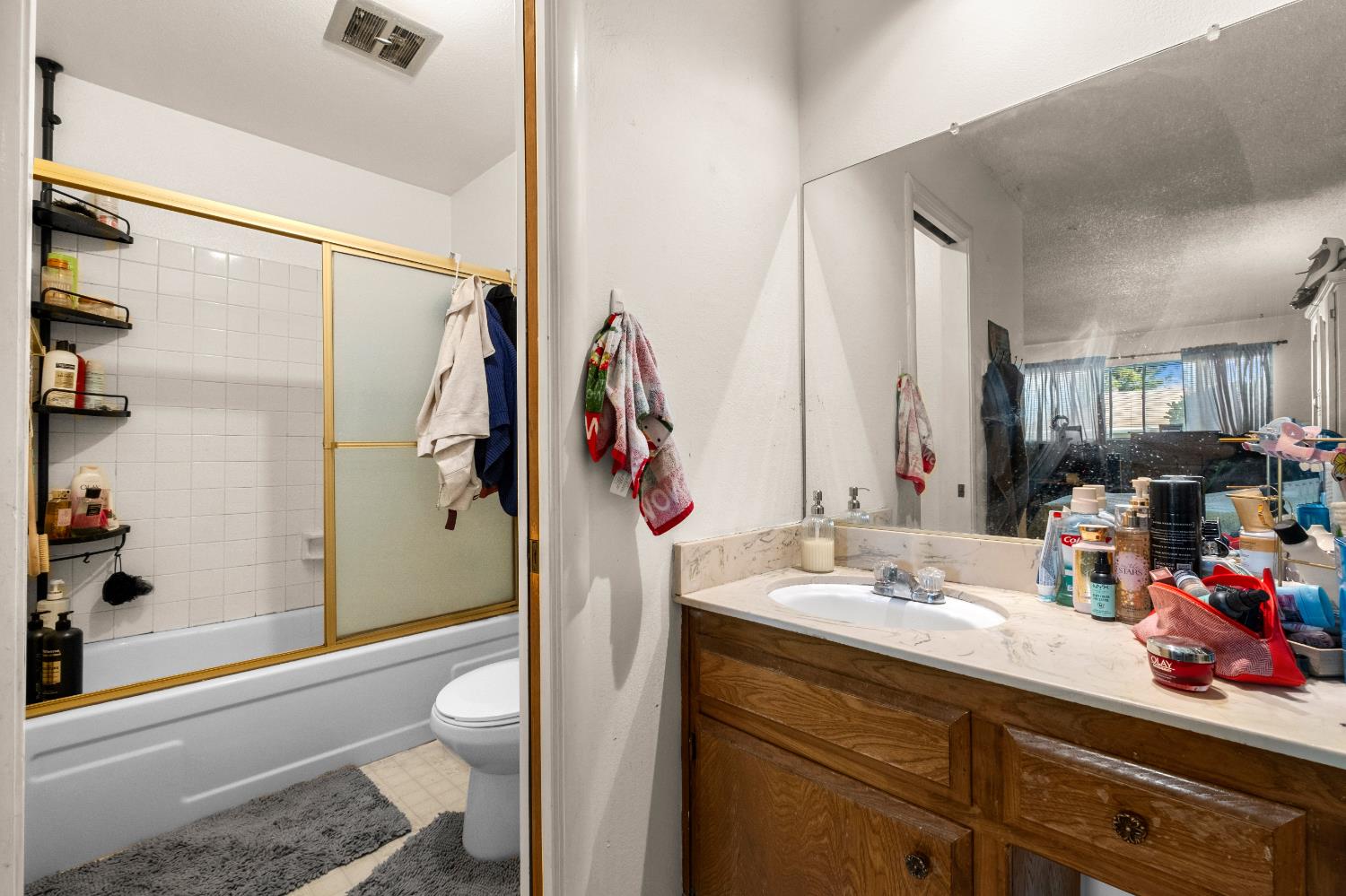 6823 Greenhaven Drive