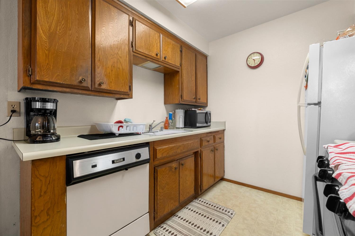 6823 Greenhaven Drive