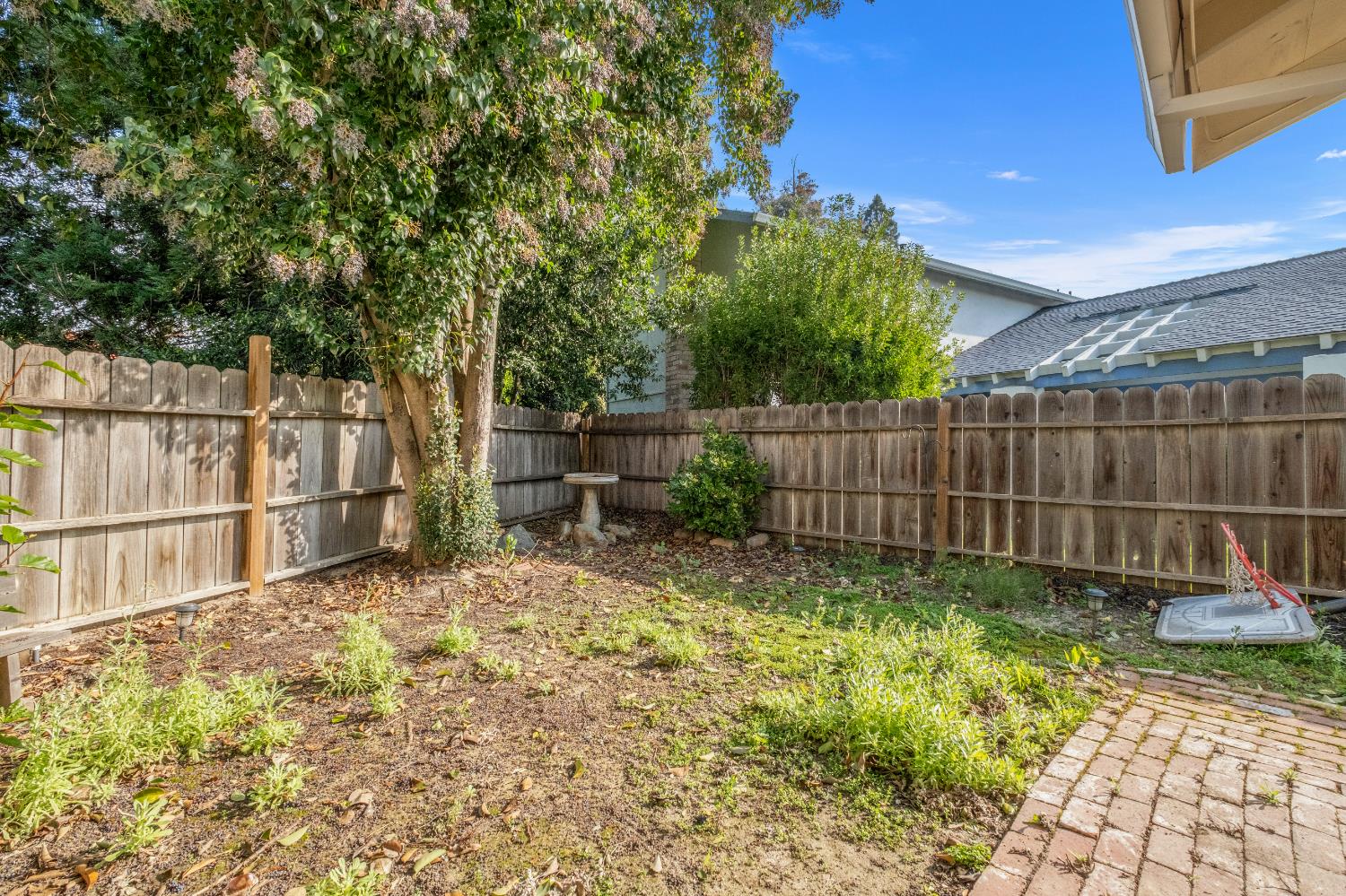 6823 Greenhaven Drive