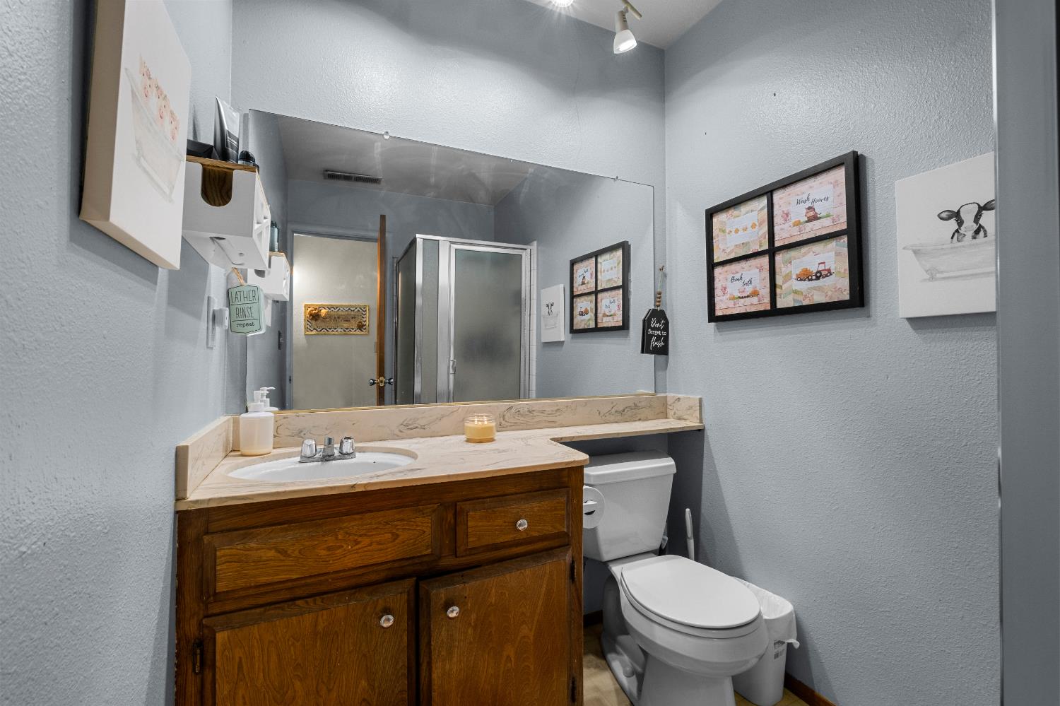 6823 Greenhaven Drive