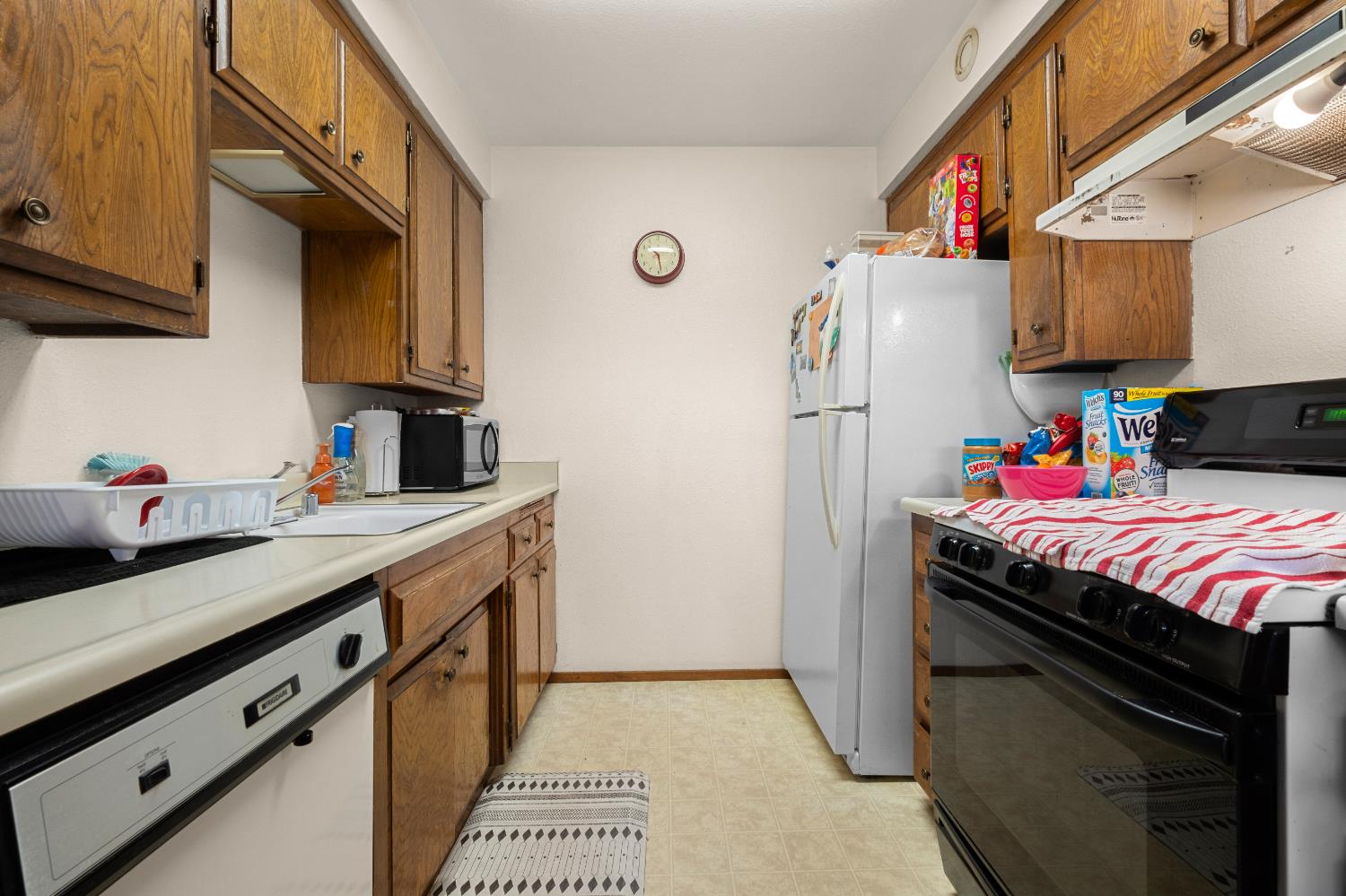 6823 Greenhaven Drive