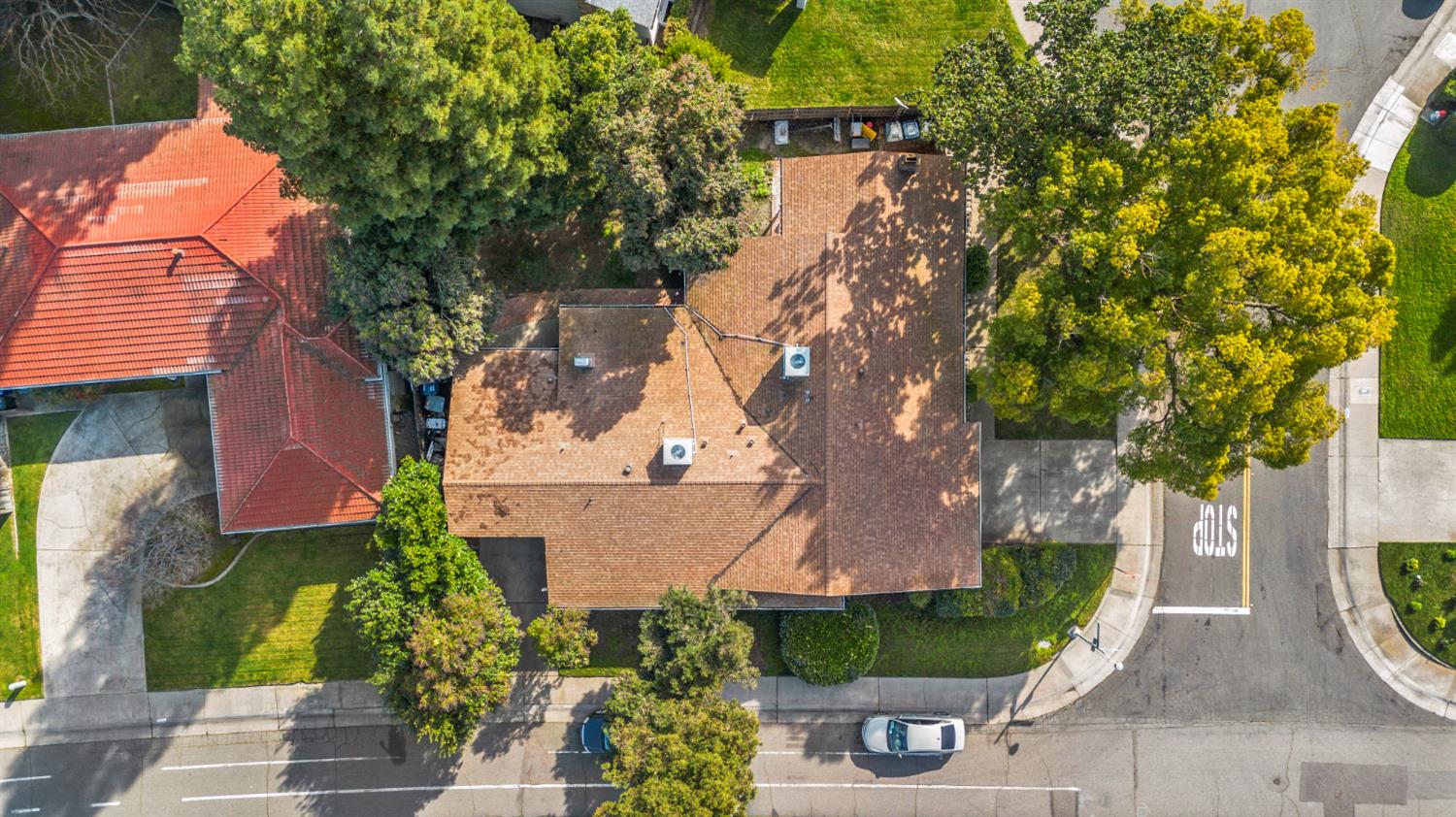 6823 Greenhaven Drive