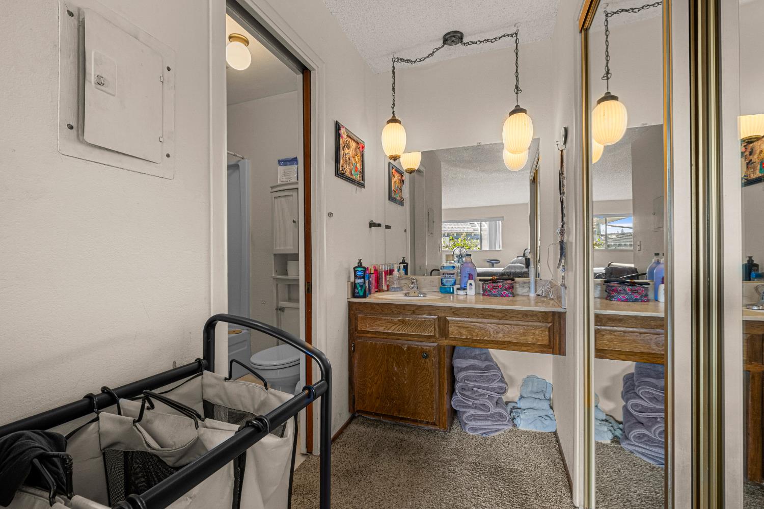 6823 Greenhaven Drive