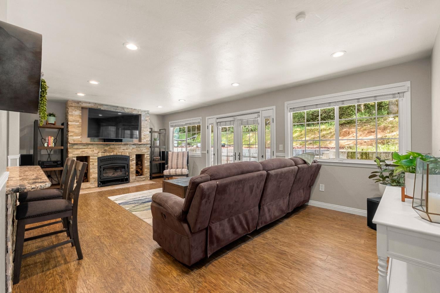 5371 Elite Court