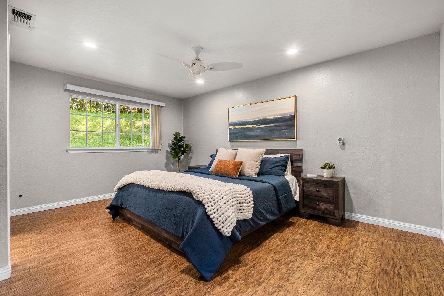 5371 Elite Court