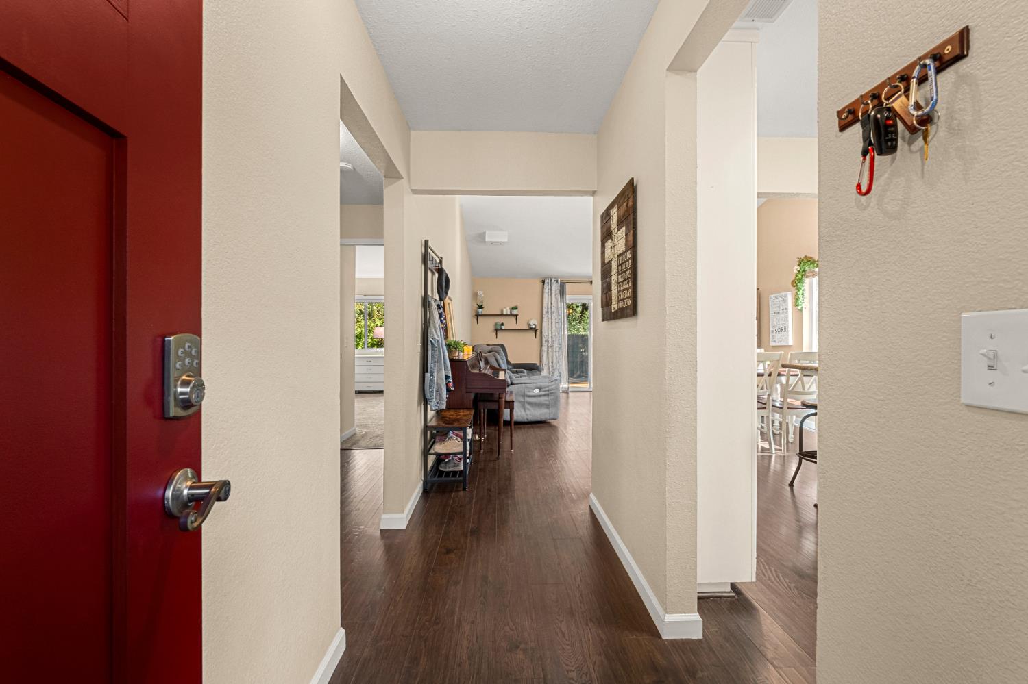 3328 Village Court