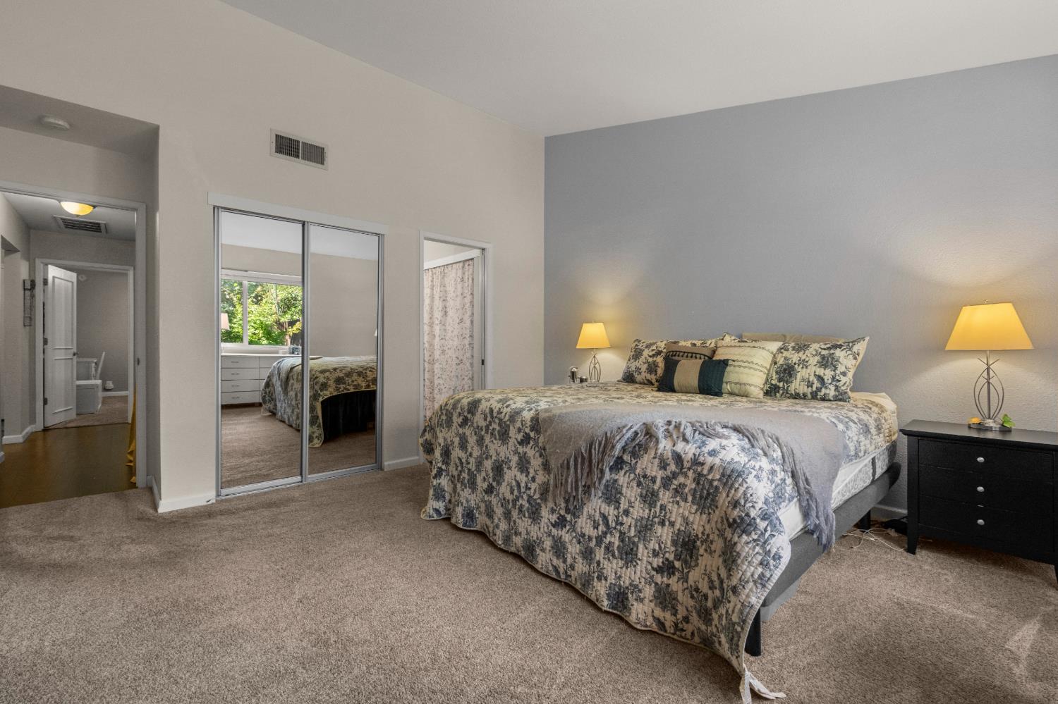 3328 Village Court
