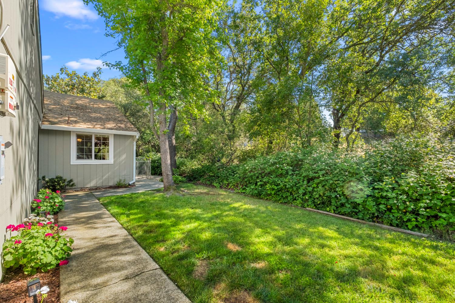 3328 Village Court