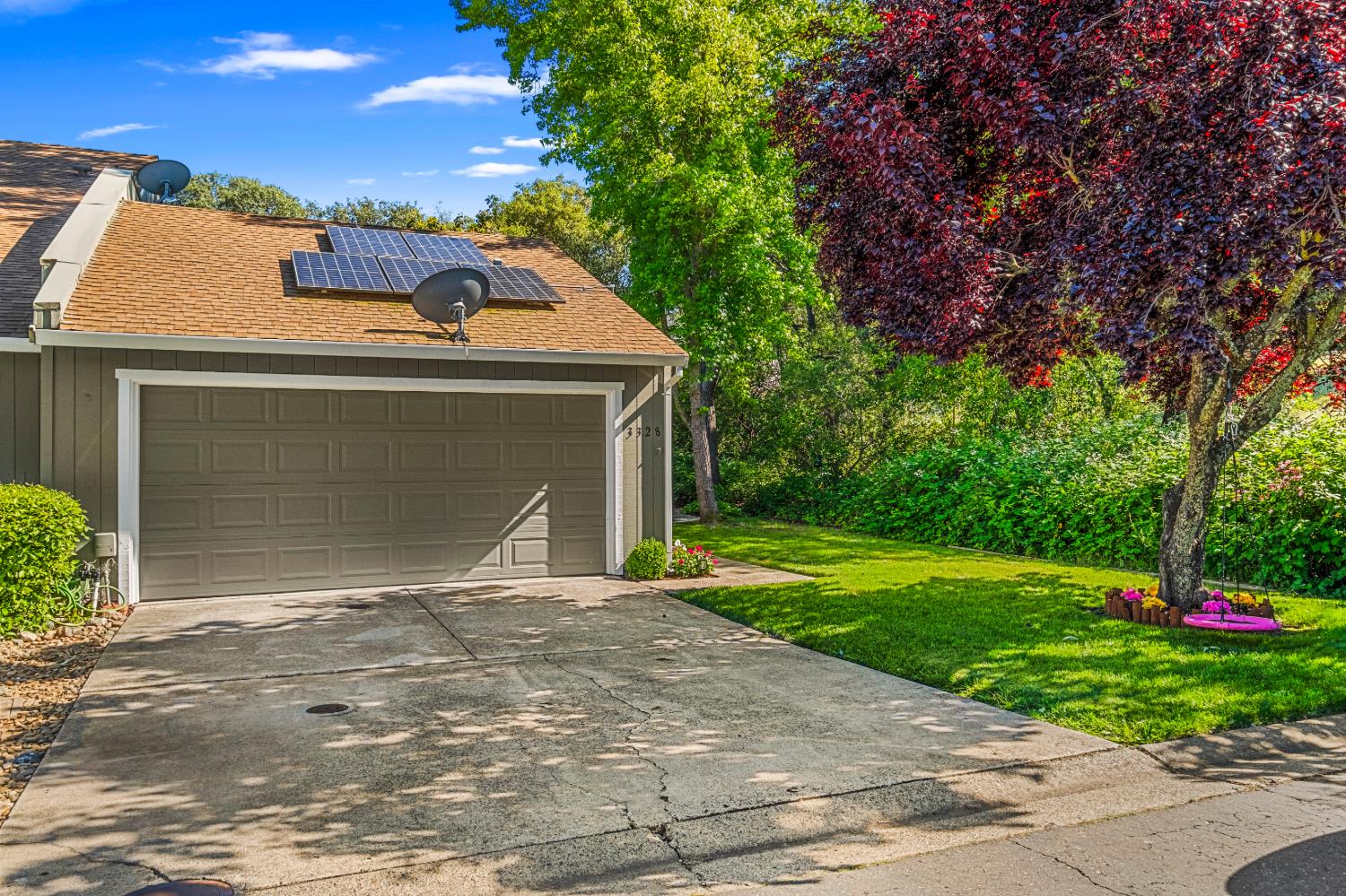 3328 Village Court