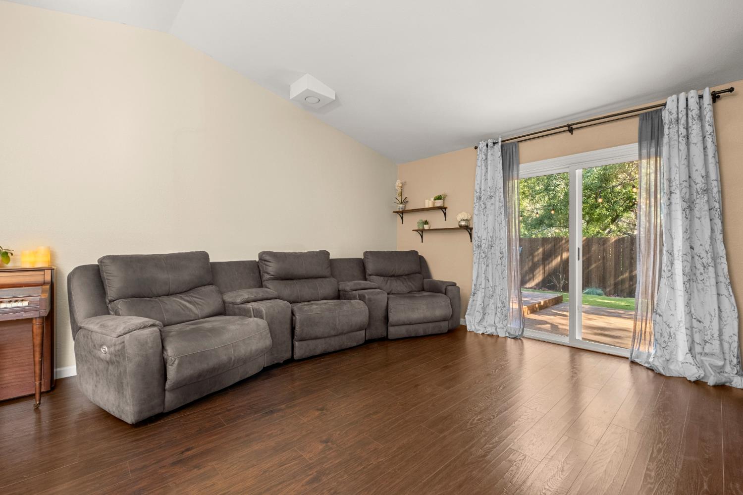 3328 Village Court