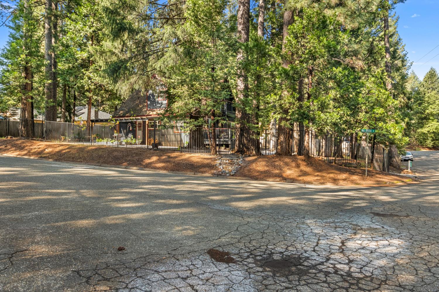 7000 Pioneer Drive