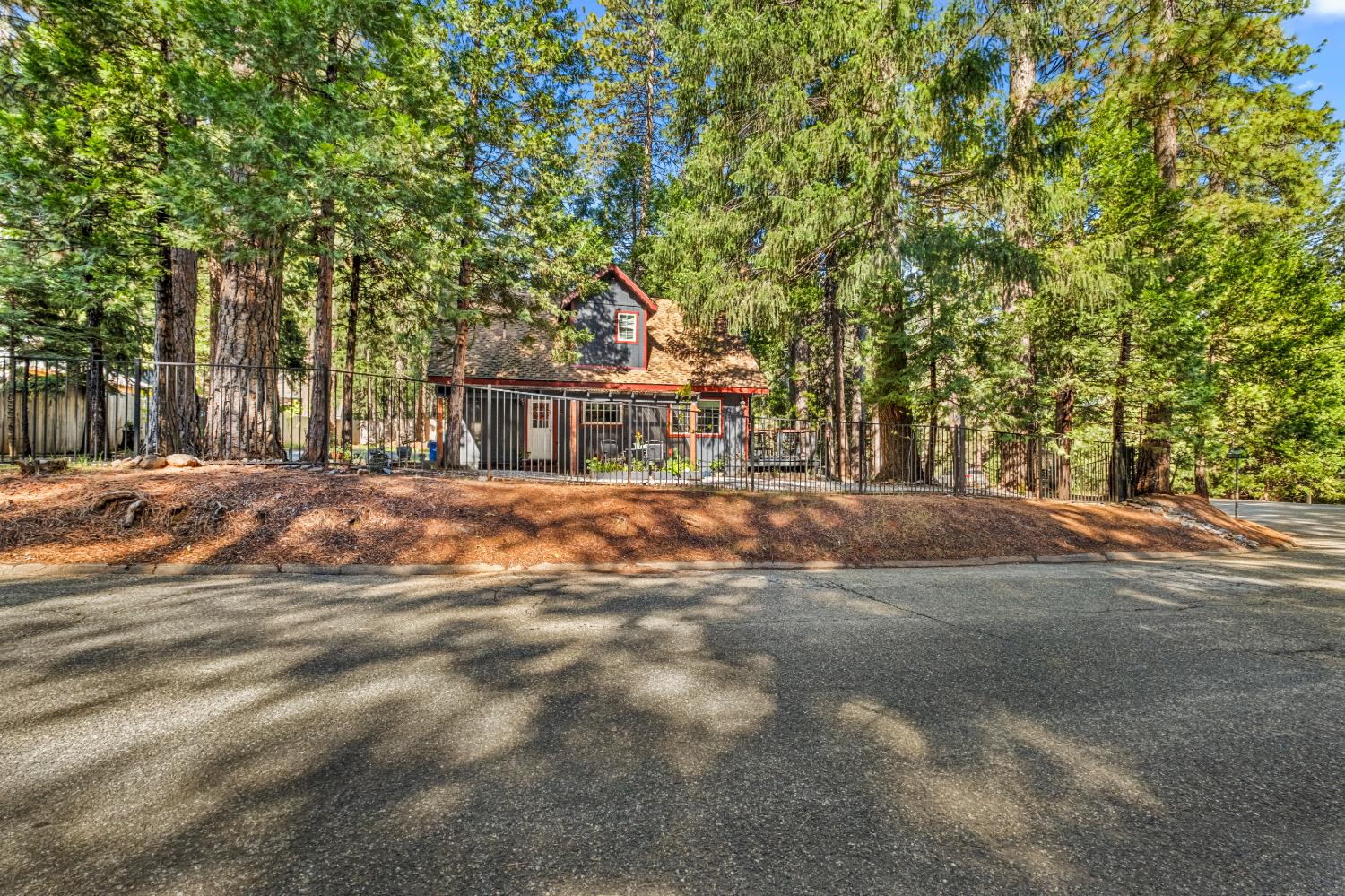 7000 Pioneer Drive