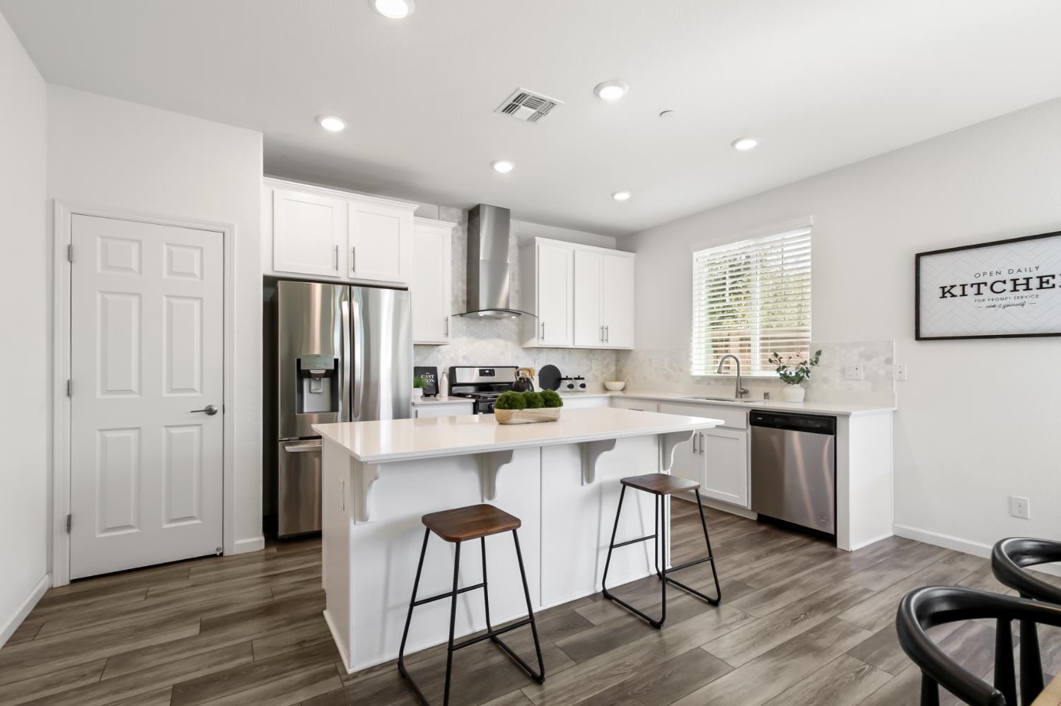 4514 Gray Lodge Loop