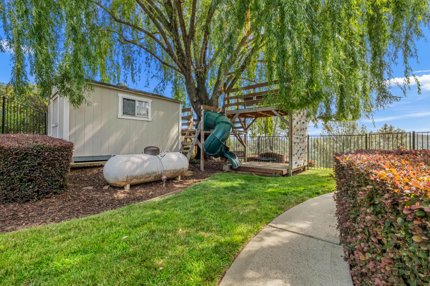 4029 Schelin Court