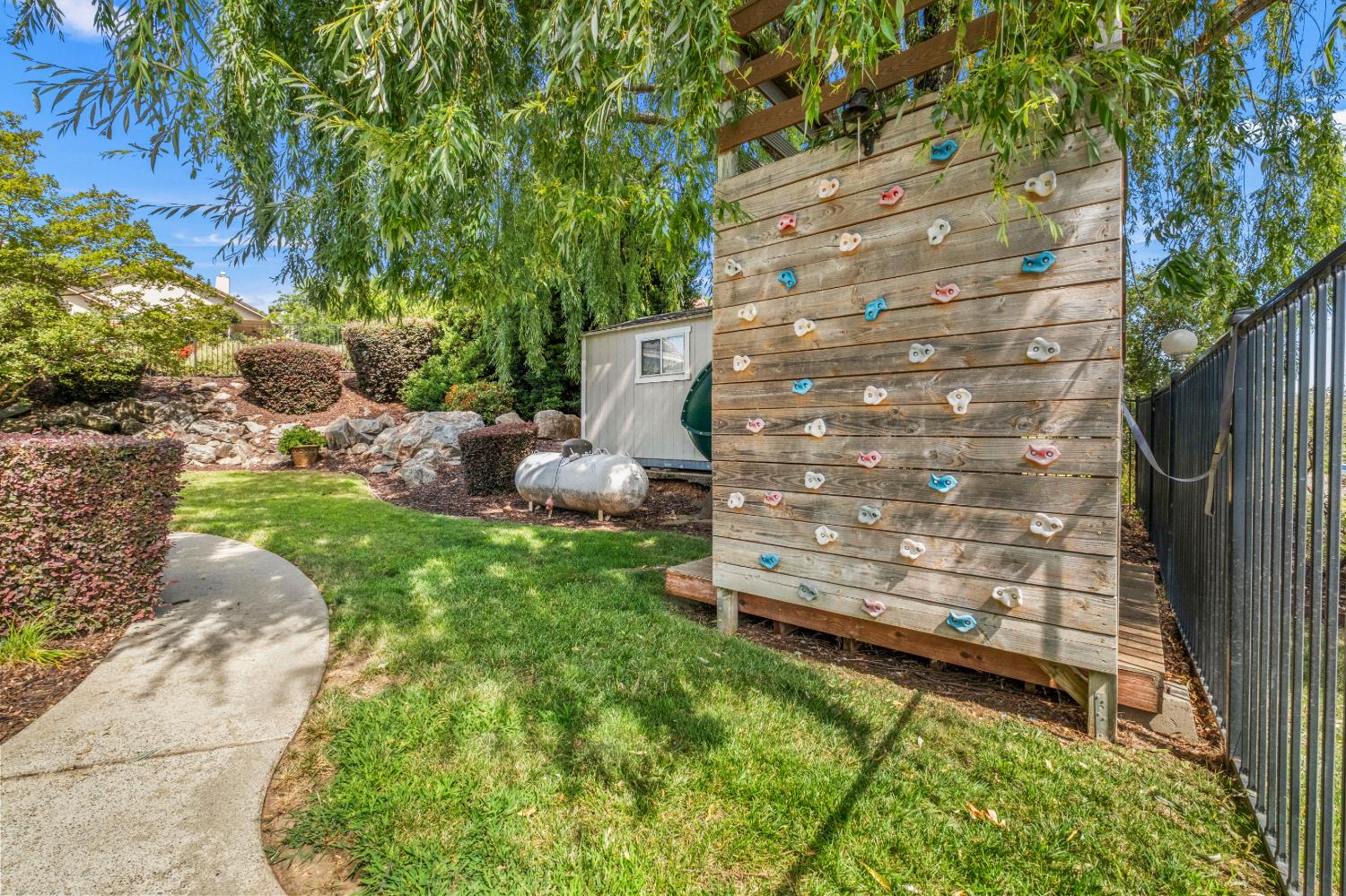 4029 Schelin Court