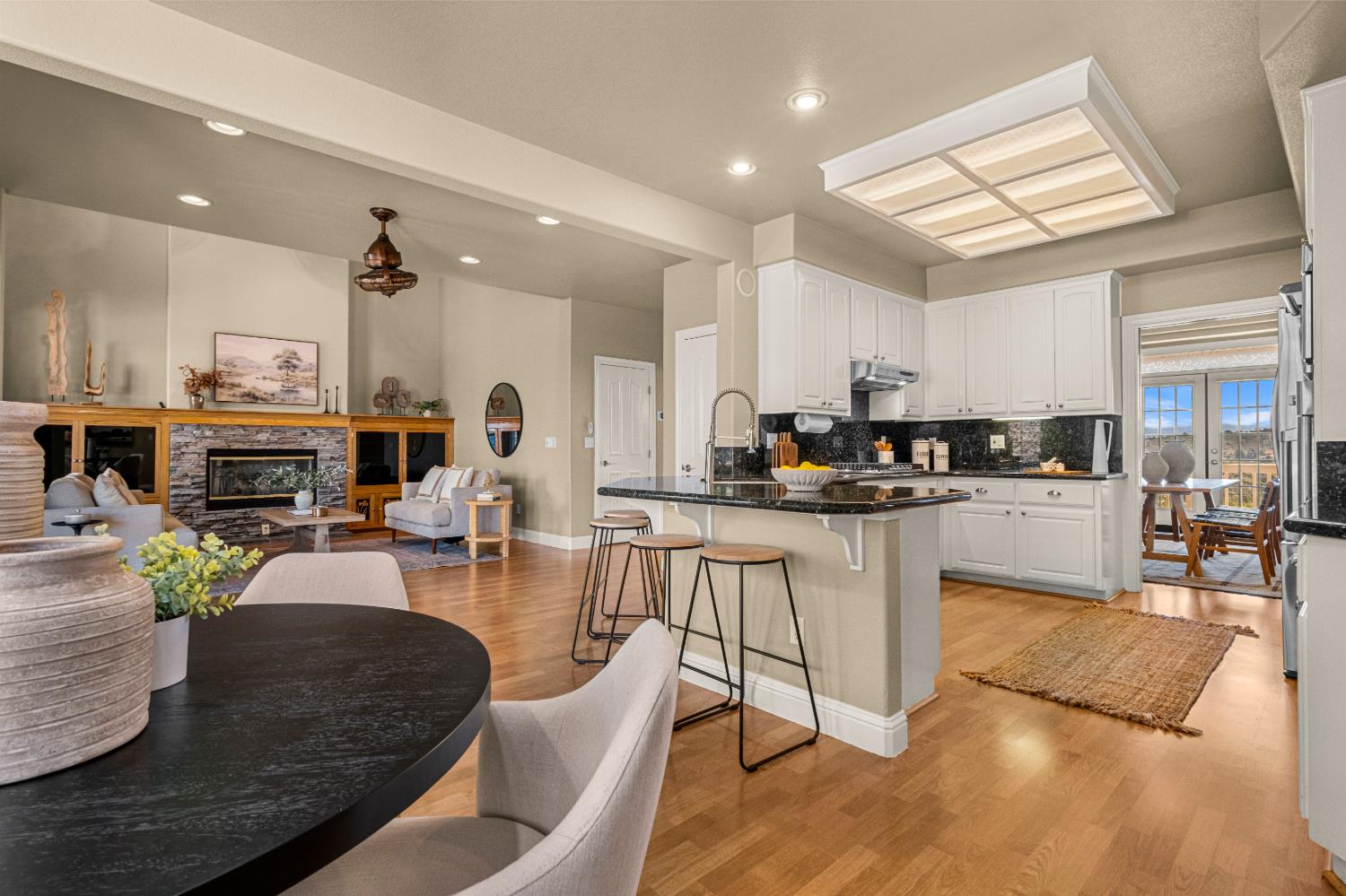 4029 Schelin Court
