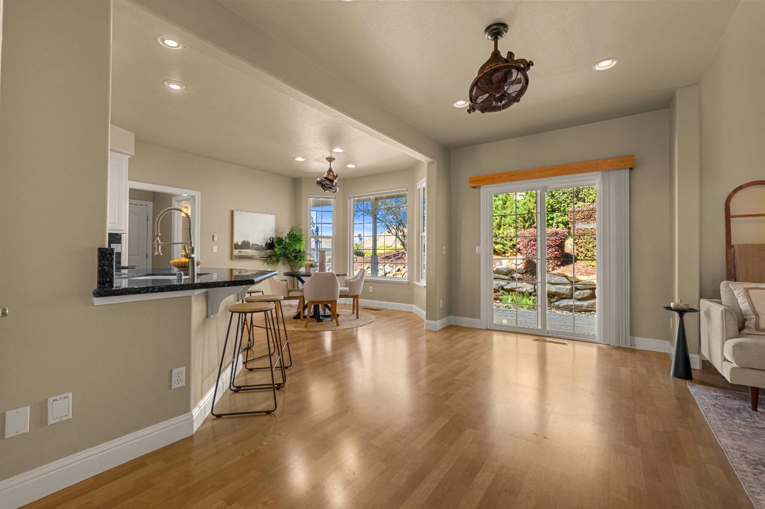 4029 Schelin Court