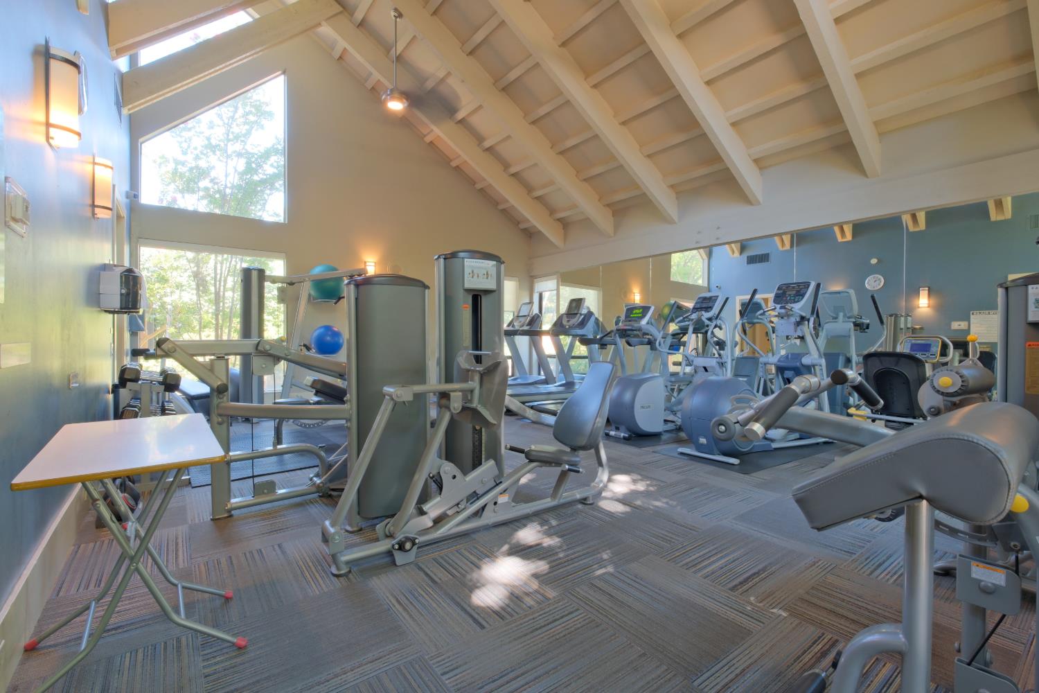2229 Woodside Lane 8