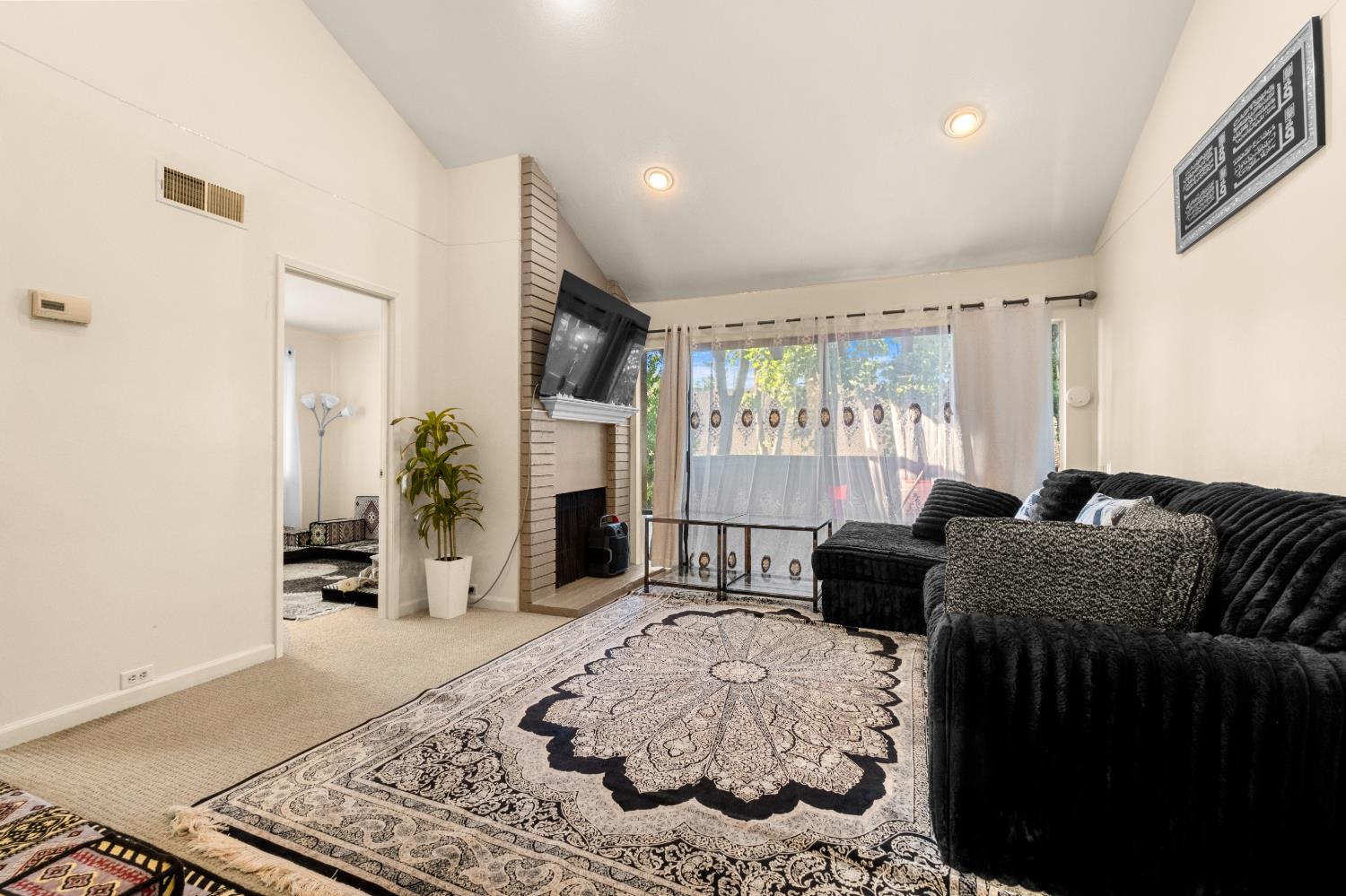 2229 Woodside Lane 8