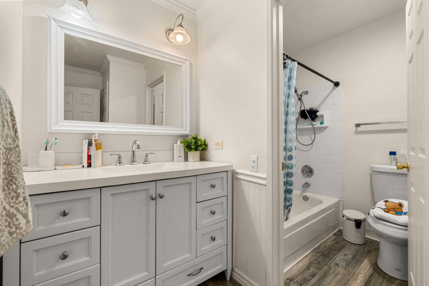 2229 Woodside Lane 8