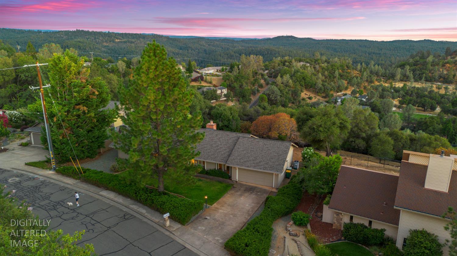 1582 Barrett Drive
