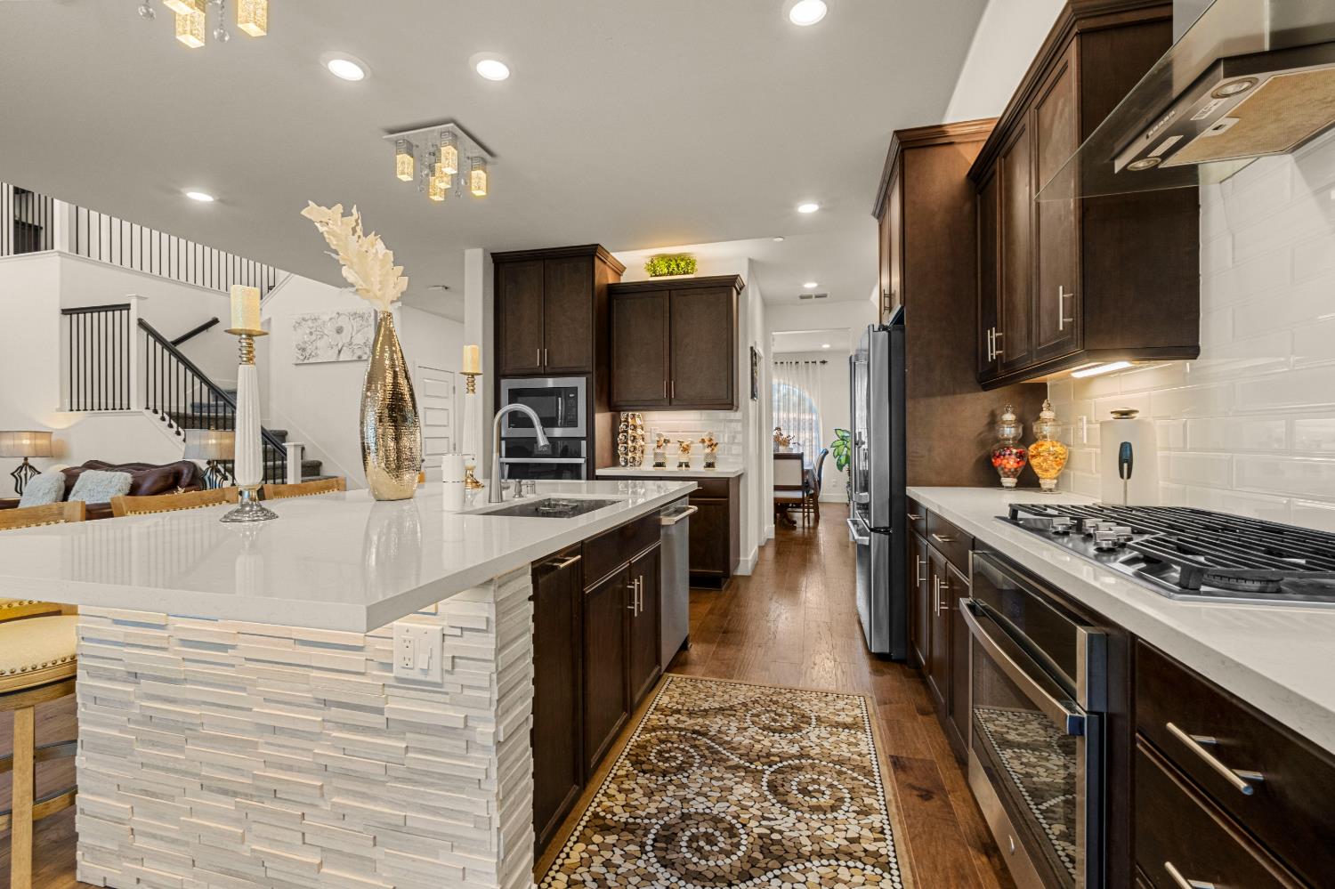 1721 Olive Heights Court