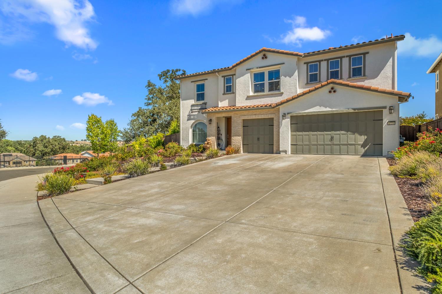 1721 Olive Heights Court