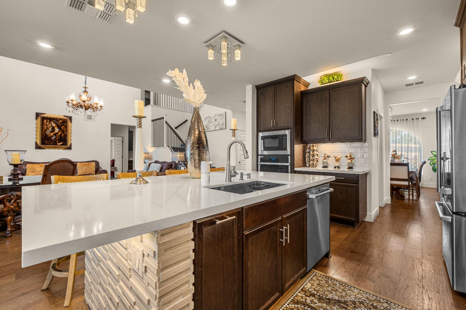 1721 Olive Heights Court