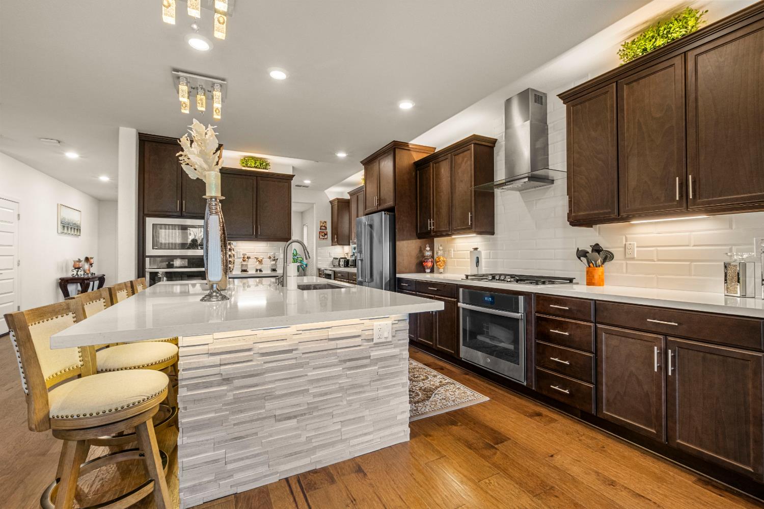 1721 Olive Heights Court
