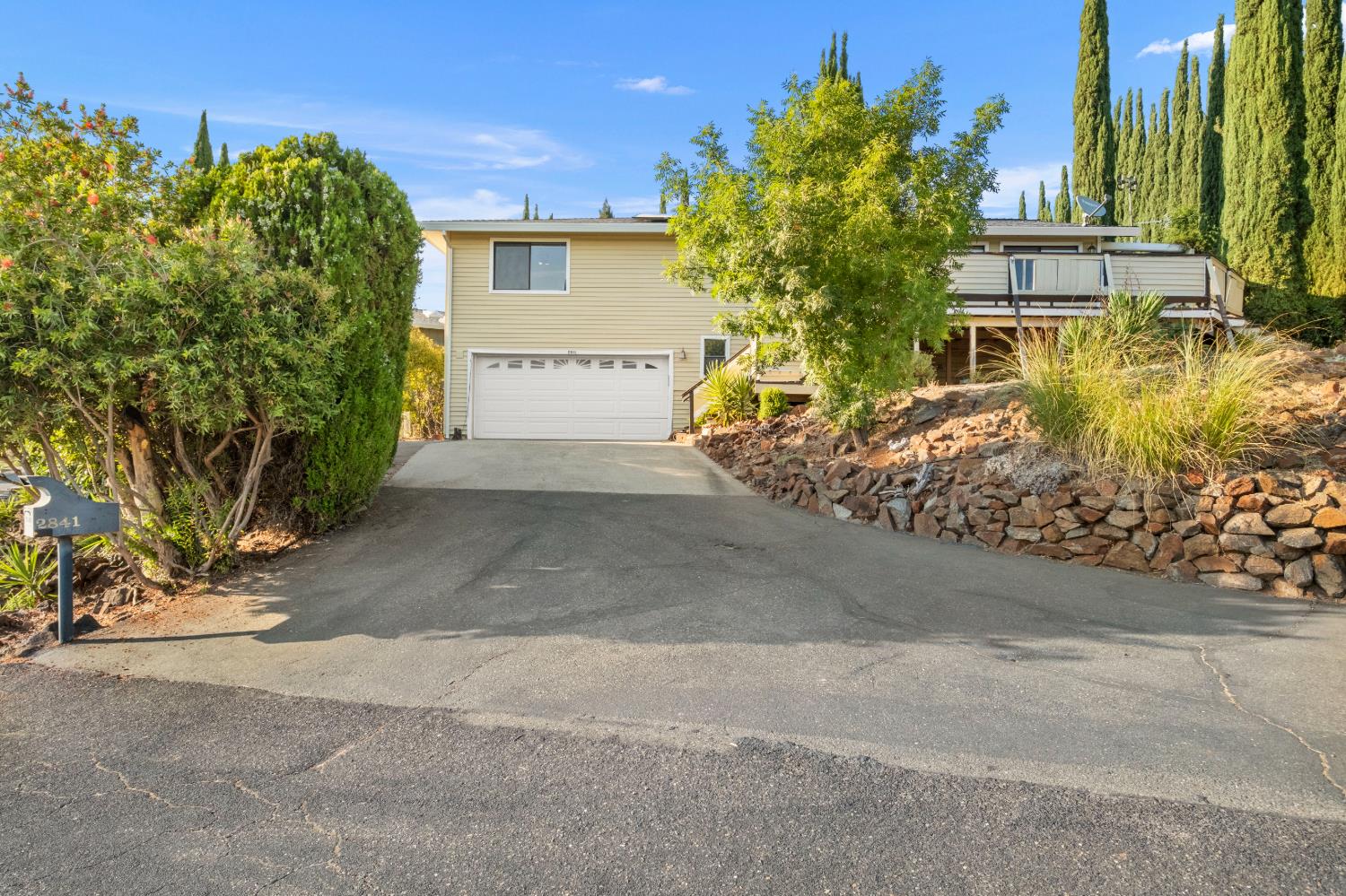 2841 Montebello Way