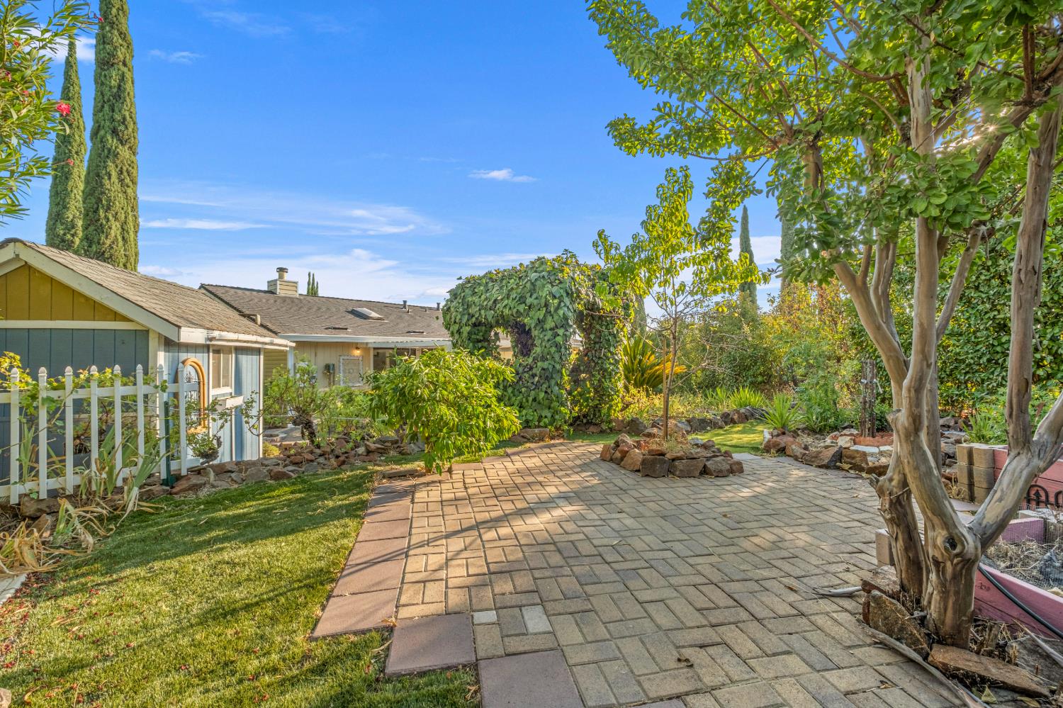 2841 Montebello Way