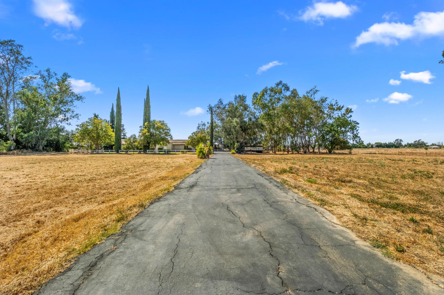 9805 Grant Line Road