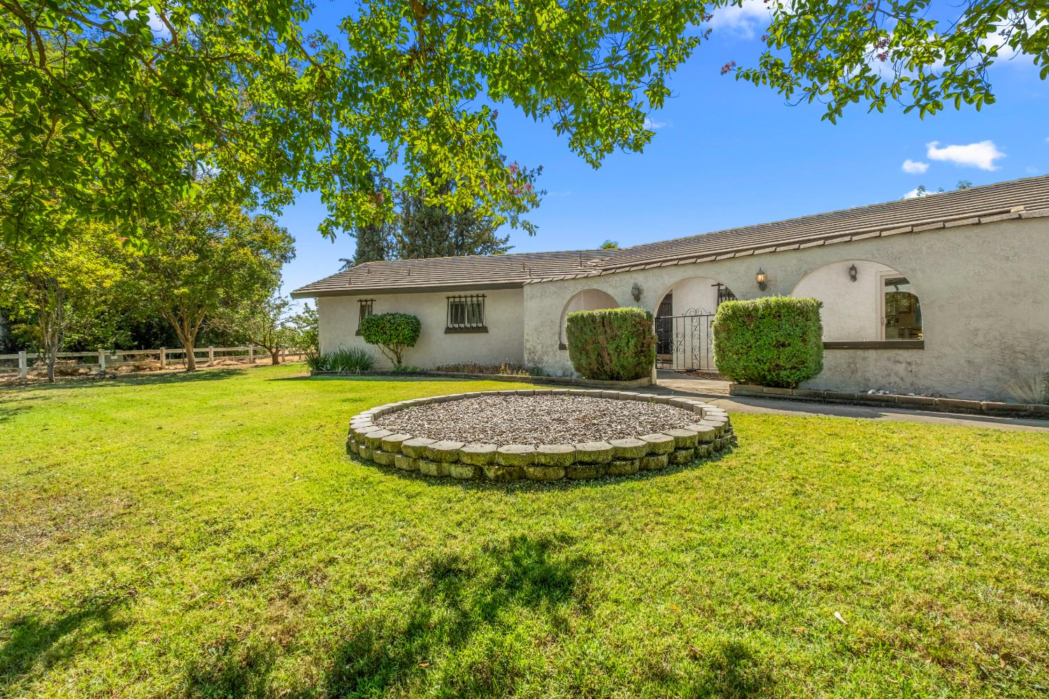 9805 Grant Line Road