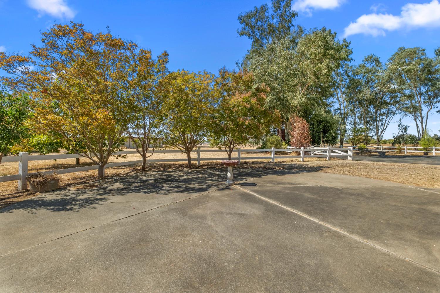 9805 Grant Line Road