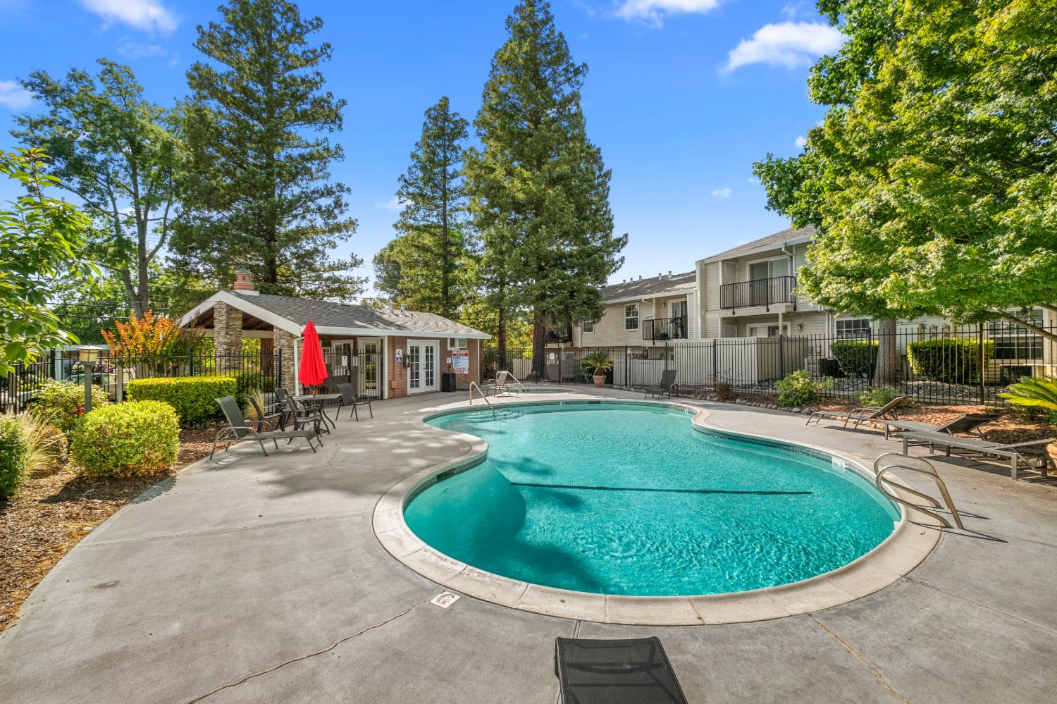 7131 Stella Lane 32