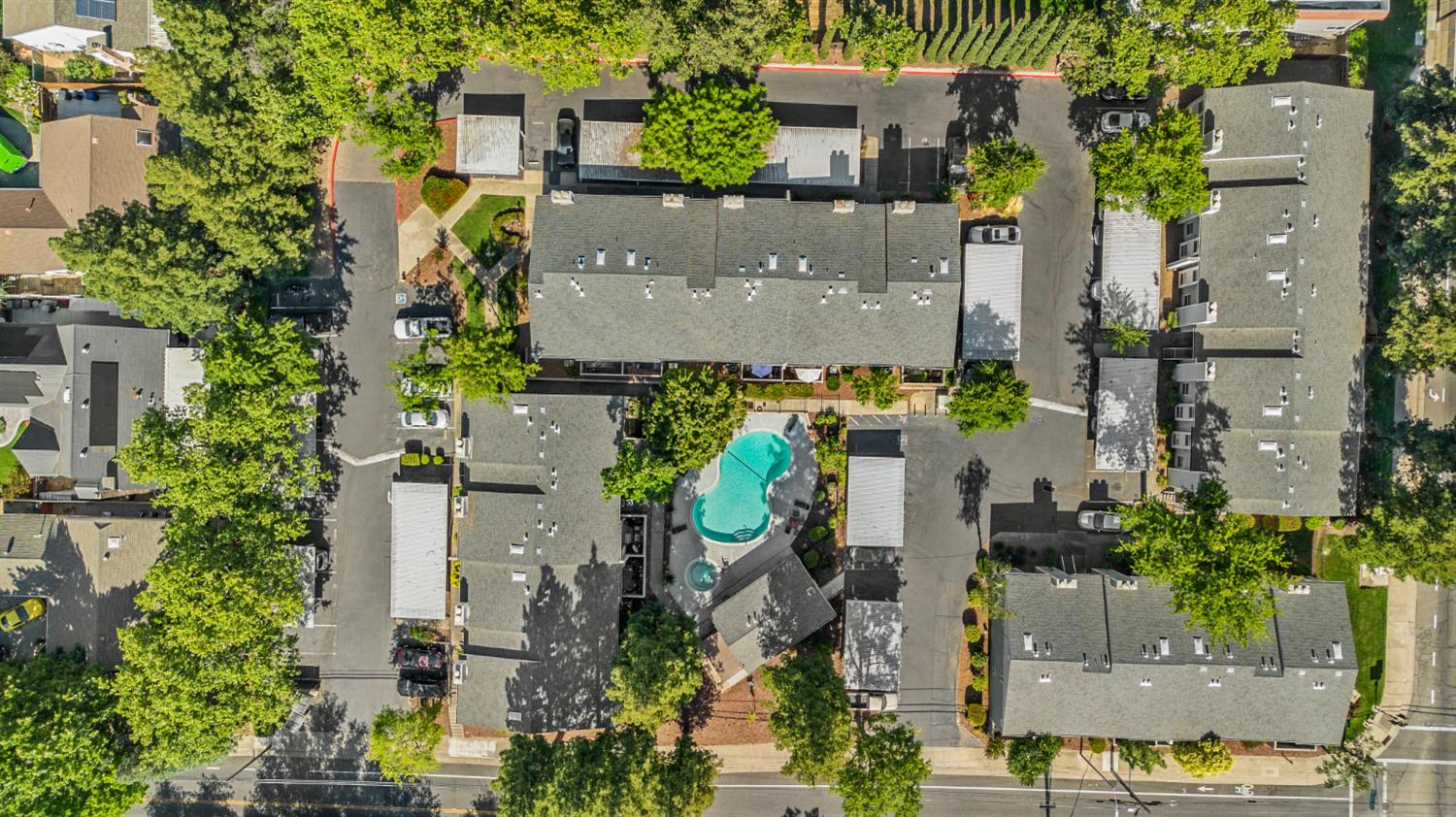 7131 Stella Lane 32