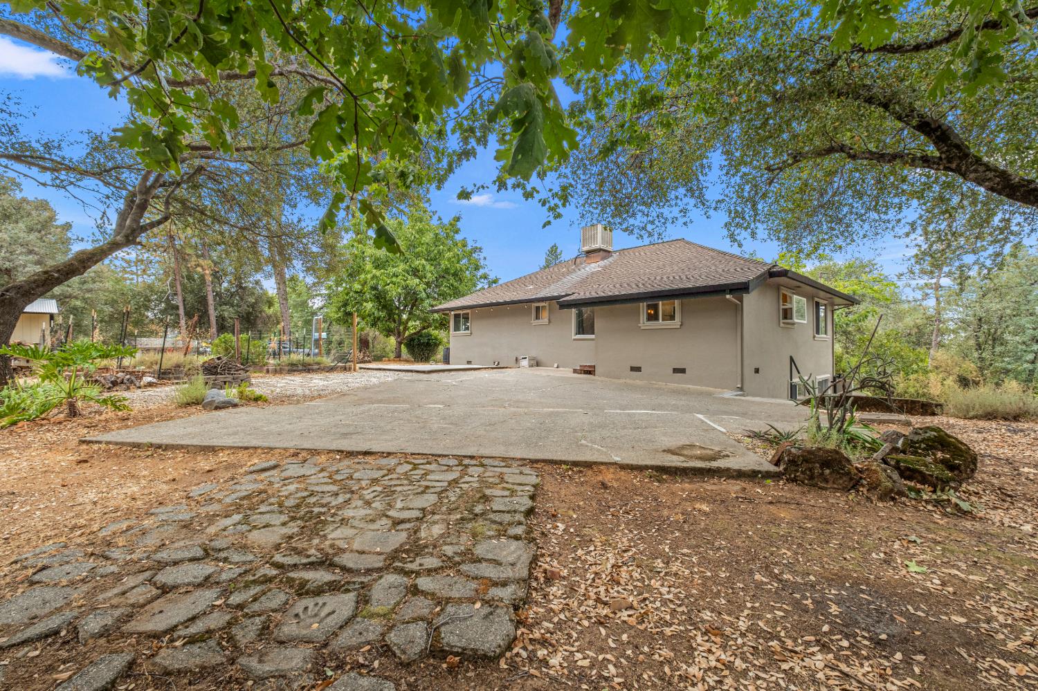 1200 Cebu Lane
