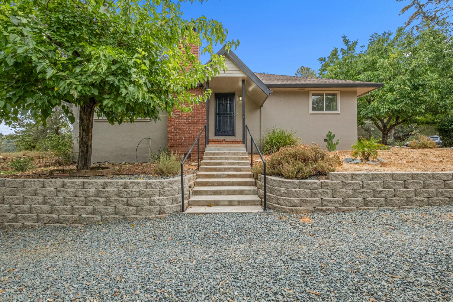 1200 Cebu Lane