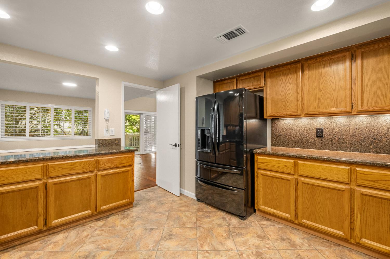 7458 Black Tree Lane