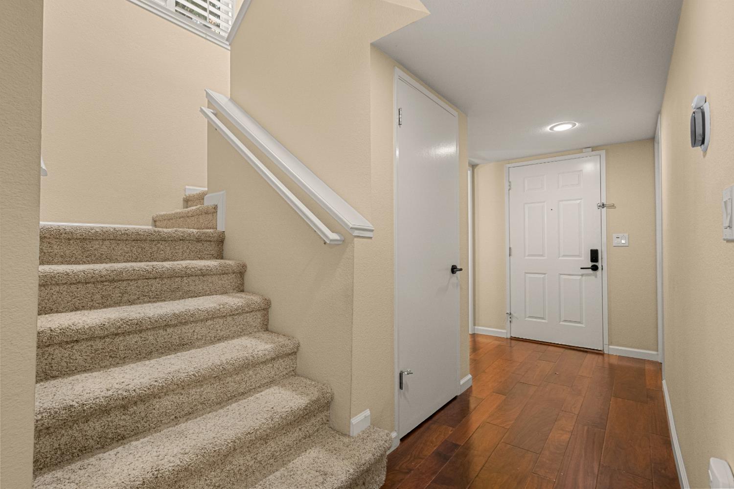 7458 Black Tree Lane