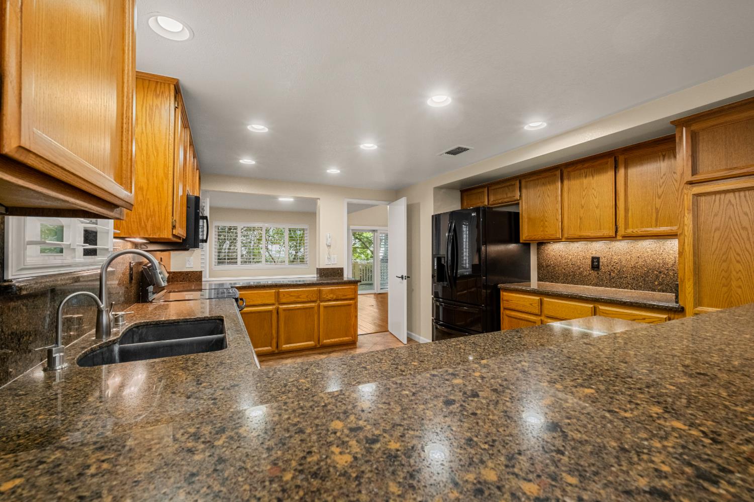 7458 Black Tree Lane