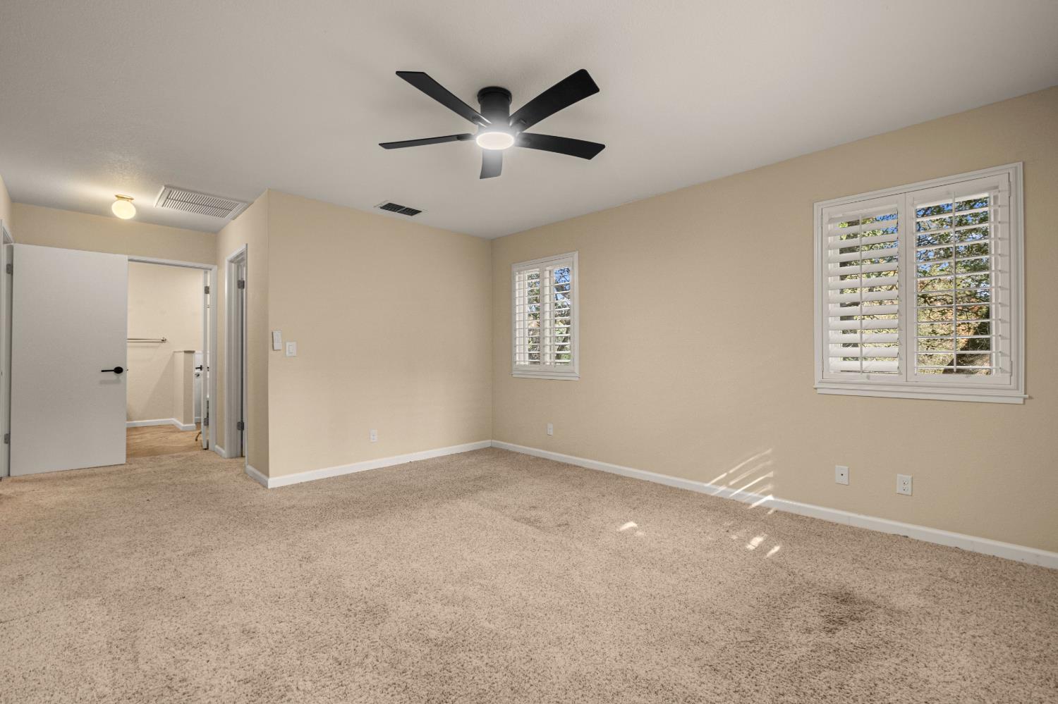 7458 Black Tree Lane