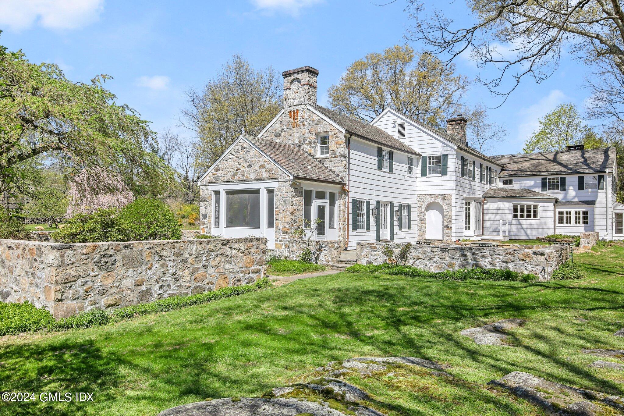 69 CLAPBOARD RIDGE Road