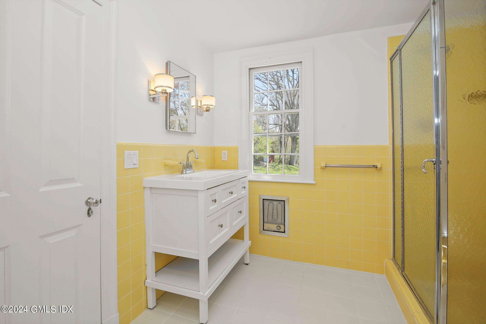 69 CLAPBOARD RIDGE Road