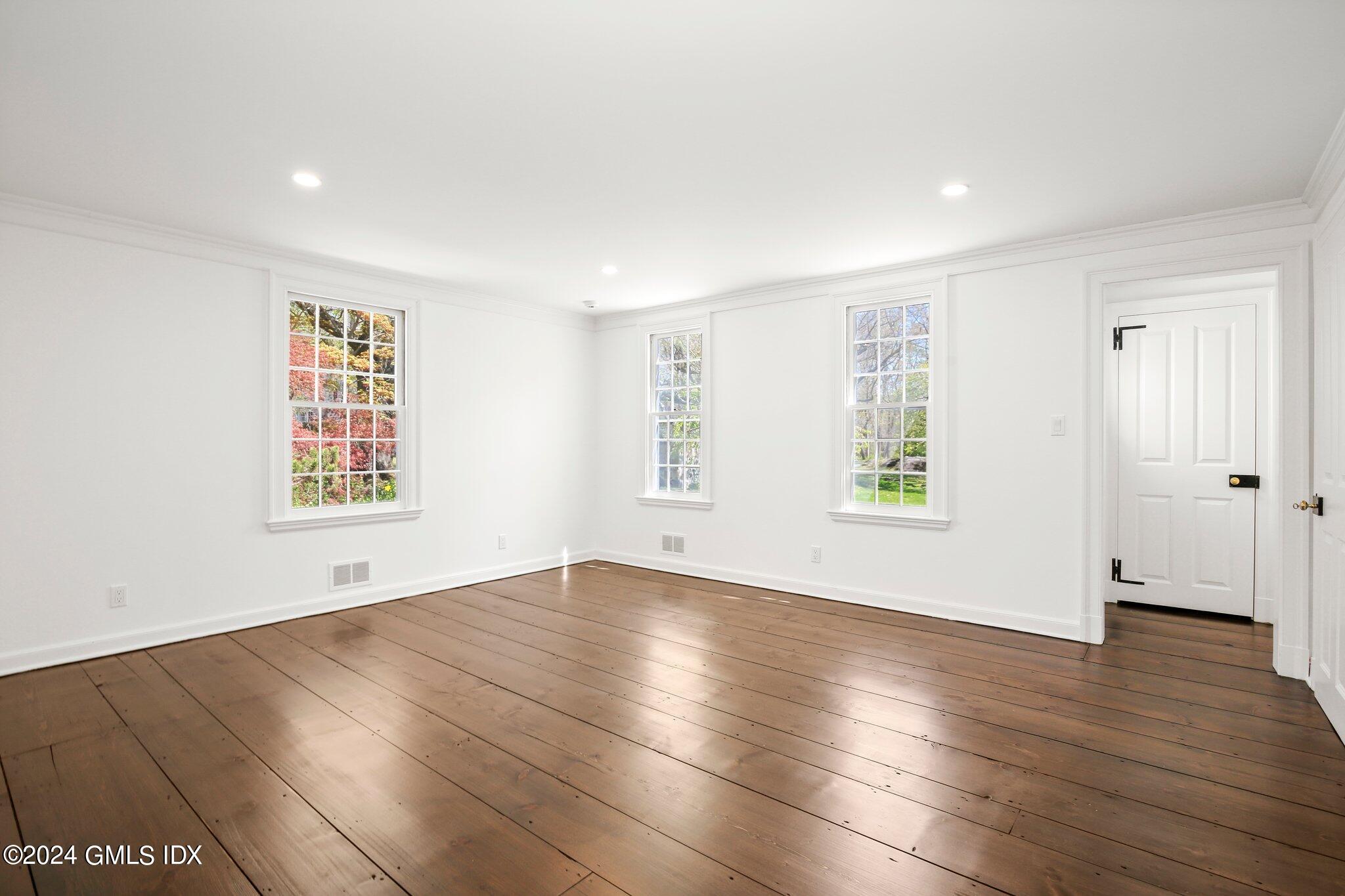 69 CLAPBOARD RIDGE Road