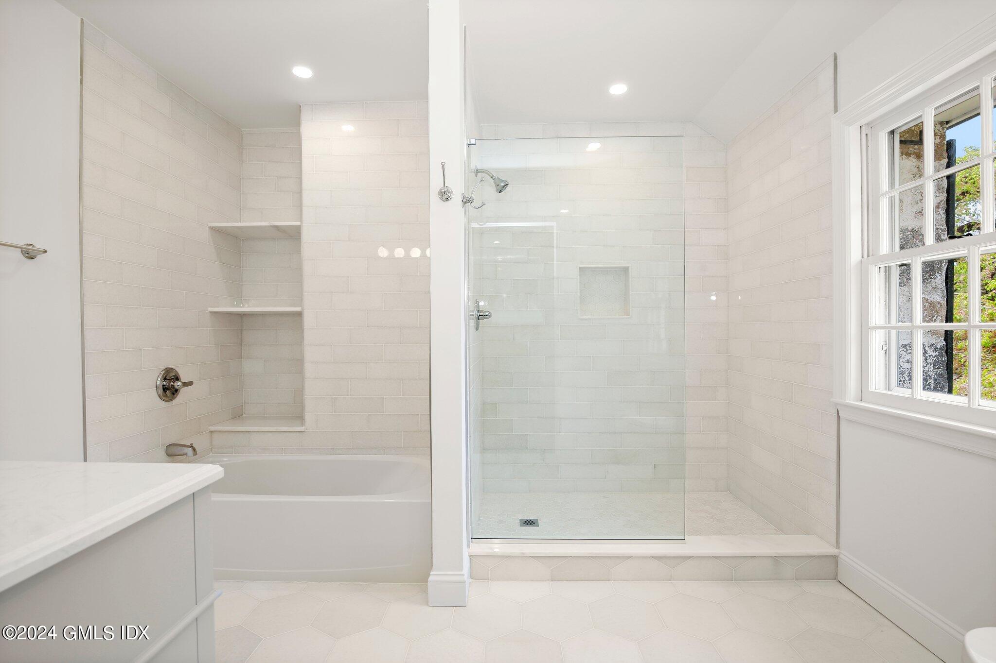 69 CLAPBOARD RIDGE Road